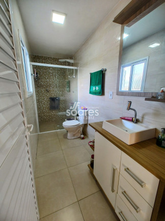 Imagem Sobrado com 3 Quartos à Venda, 131 m² em Fragata - Pelotas