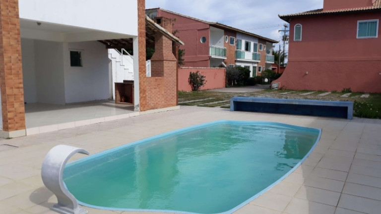 Imagem Apartamento com 2 Quartos à Venda, 96 m² em Foguete - Cabo Frio