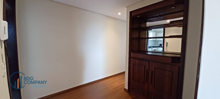 Imagem Apartamento com 3 Quartos para Alugar, 100 m² em Centro - Irati Imagem Apartamento com 3 Quartos para Alugar, 100 m² em Centro - Irati