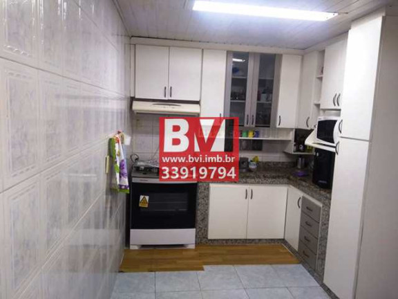 Imagem Casa com 3 Quartos à Venda, 420 m² em Vista Alegre - Rio De Janeiro
