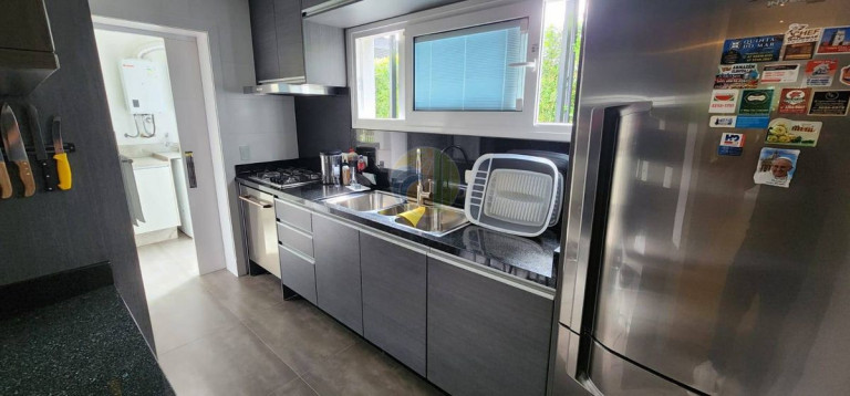 Imagem Apartamento com 4 Quartos à Venda, 411 m² em Praia Do Estaleiro - Balneário Camboriú Imagem Apartamento com 4 Quartos à Venda, 411 m² em Praia Do Estaleiro - Balneário Camboriú