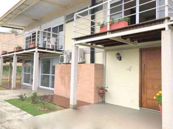 Imagem Casa com 3 Quartos à Venda, 344 m² em Vila Santo Antônio - Cotia Imagem Casa com 3 Quartos à Venda, 344 m² em Vila Santo Antônio - Cotia