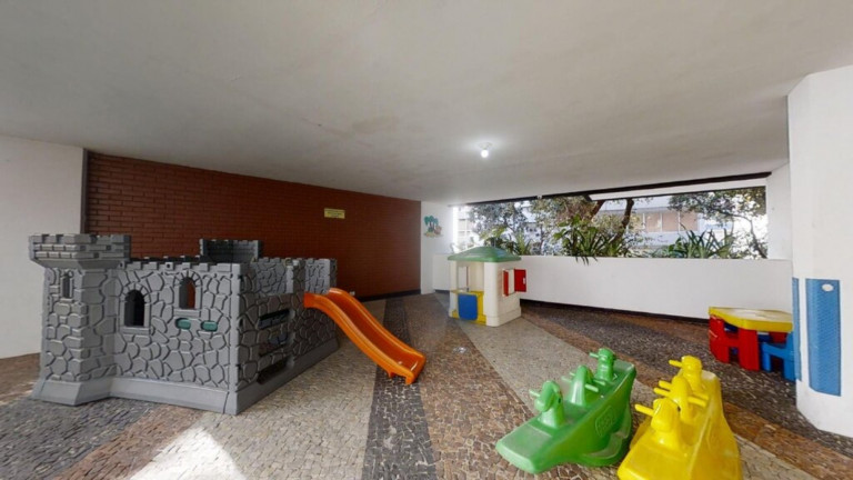 Imagem Imóvel com 2 Quartos à Venda, 99 m² em Laranjeiras - Rio De Janeiro Imagem Imóvel com 2 Quartos à Venda, 99 m² em Laranjeiras - Rio De Janeiro