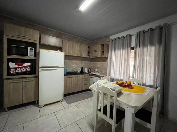 Imagem Casa com 2 Quartos à Venda, 142 m² em Costeira - Balneário Barra Do Sul Imagem Casa com 2 Quartos à Venda, 142 m² em Costeira - Balneário Barra Do Sul