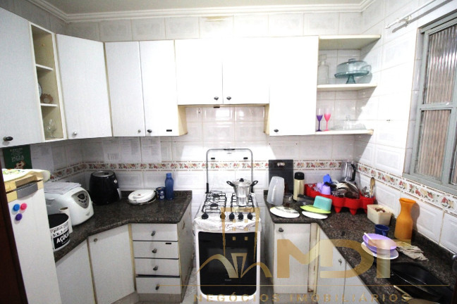 Imagem Casa com 4 Quartos à Venda, 200 m² em Santa Mônica - Belo Horizonte Imagem Casa com 4 Quartos à Venda, 200 m² em Santa Mônica - Belo Horizonte