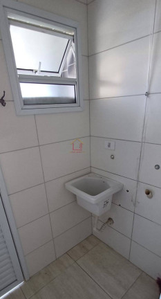 Imagem Apartamento com 2 Quartos para Alugar, 77 m²