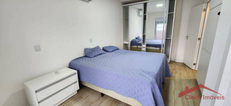 Imagem Apartamento com 3 Quartos para Alugar, 152 m² em Centro - Joinville