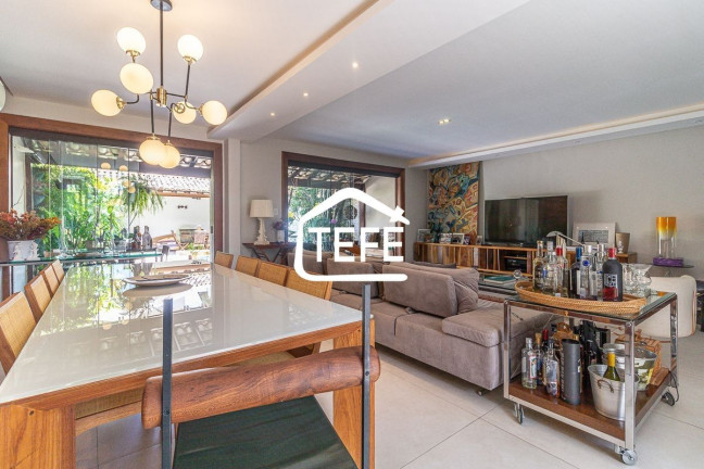 Imagem Casa com 5 Quartos à Venda, 310 m² em Recreio Dos Bandeirantes - Rio De Janeiro Imagem Casa com 5 Quartos à Venda, 310 m² em Recreio Dos Bandeirantes - Rio De Janeiro