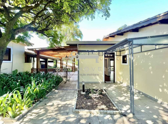 Casa de Condomínio com 3 Quartos à Venda, 455 m² em Granja Viana - Cotia