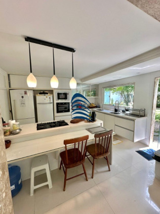 Imagem Casa com 6 Quartos à Venda, 430 m² em Recreio Ipitanga - Lauro De Freitas