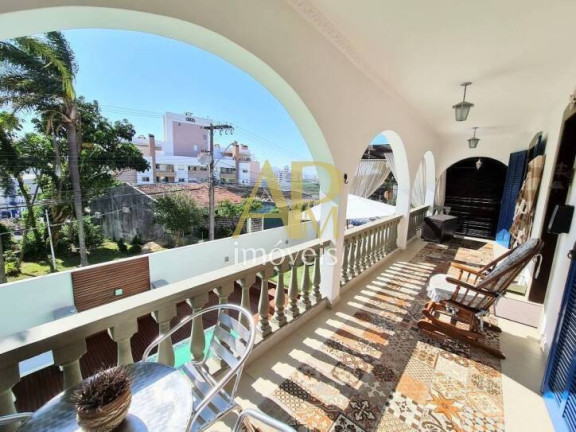 Imagem Casa com 4 Quartos à Venda, 351 m² em Itaguaçu - Florianópolis Imagem Casa com 4 Quartos à Venda, 351 m² em Itaguaçu - Florianópolis
