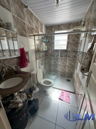 Imagem Casa com 3 Quartos à Venda, 34 m² em Praia Do Riacho - Guarapari