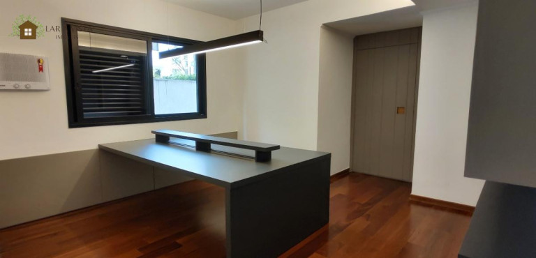Imagem Apartamento com 3 Quartos à Venda, 190 m² Imagem Apartamento com 3 Quartos à Venda, 190 m²