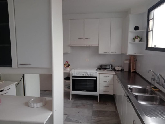 Imagem Apartamento com 4 Quartos à Venda, 230 m² em Pitangueiras - Guarujá