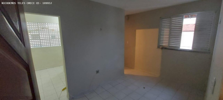 Imagem Apartamento com 2 Quartos à Venda, 43 m² em Parque Albano - Caucaia