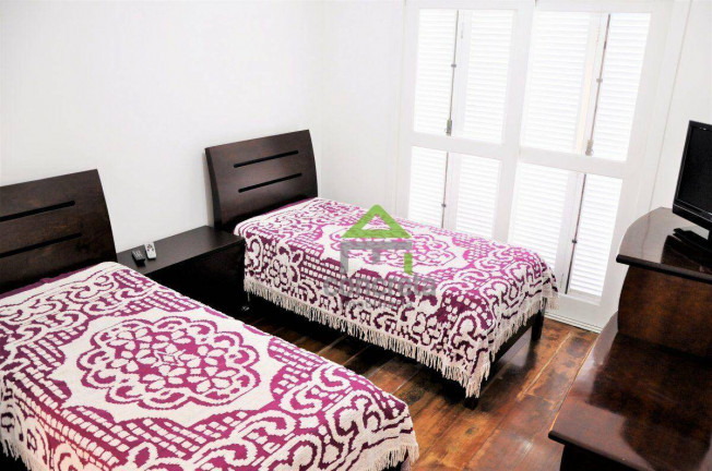 Imagem Casa de Condomínio com 6 Quartos à Venda, 431 m² em Granja Viana - Cotia Imagem Casa de Condomínio com 6 Quartos à Venda, 431 m² em Granja Viana - Cotia