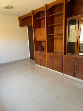 Imagem Casa com 3 Quartos à Venda, 218 m² em Jundiaí Industrial - Anápolis