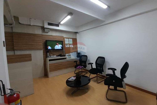 Imagem Sala Comercial à Venda, 32 m² em Copacabana - Rio De Janeiro Imagem Sala Comercial à Venda, 32 m² em Copacabana - Rio De Janeiro