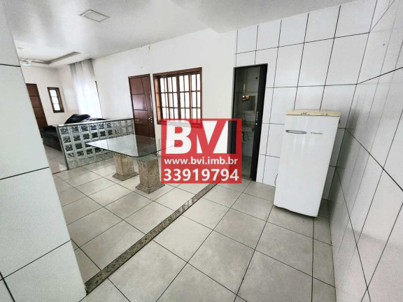 Imagem Casa com 2 Quartos à Venda, 480 m² em Irajá - Rio De Janeiro