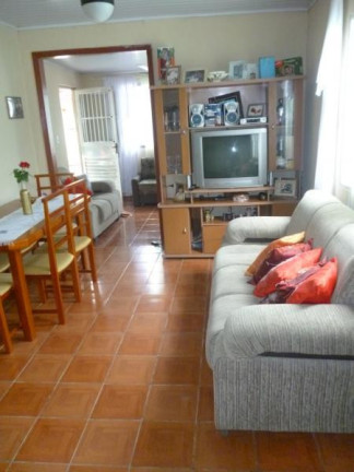 Imagem Casa com 2 Quartos à Venda, 60 m² em Santa Rosa - Porto Alegre Imagem Casa com 2 Quartos à Venda, 60 m² em Santa Rosa - Porto Alegre
