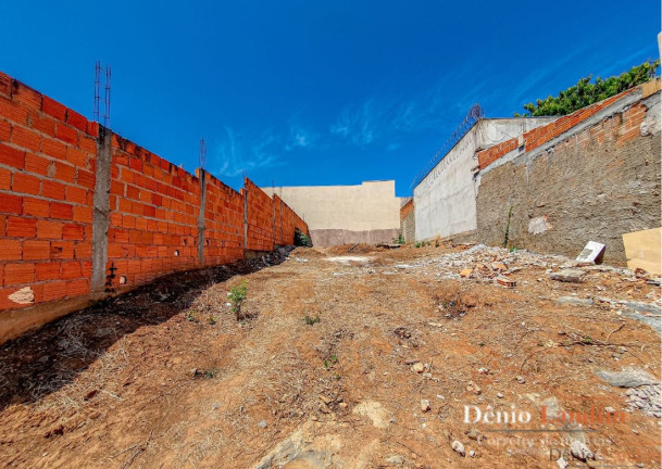 Imagem Terreno à Venda, 176 m² em Vila Nova - Montes Claros