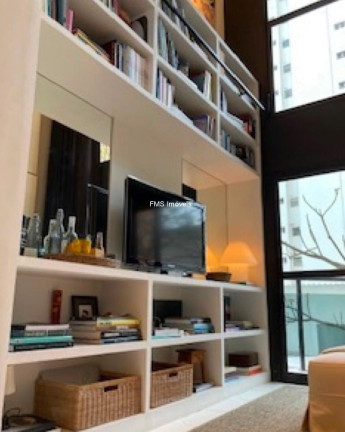 Imóvel com 1 Quarto para Alugar, 58 m² em Itaim Bibi - São Paulo