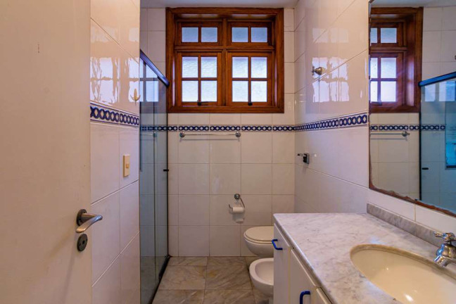 Imagem Casa com 4 Quartos à Venda, 330 m² em Jardim Morumbi - São Paulo