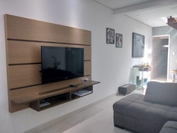 Imagem Sobrado com 4 Quartos à Venda, 58 m² em Jardim Via Dutra - Arujá Imagem Sobrado com 4 Quartos à Venda, 58 m² em Jardim Via Dutra - Arujá