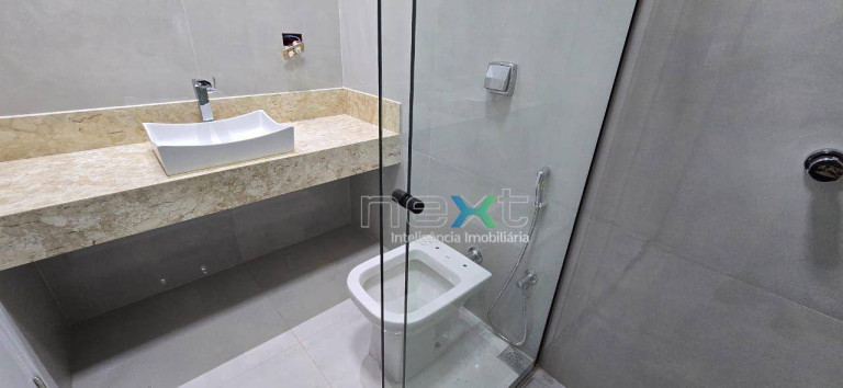 Imagem Casa com 4 Quartos à Venda, 220 m² em Vila Carlota - Campo Grande