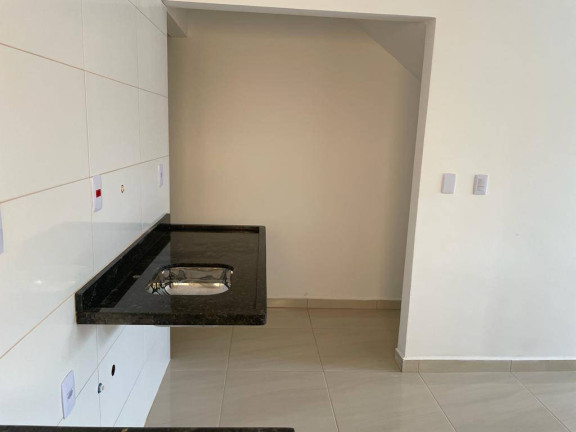 Imagem Imóvel com 2 Quartos à Venda, 42 m² em Guilhermina - Praia Grande Imagem Imóvel com 2 Quartos à Venda, 42 m² em Guilhermina - Praia Grande