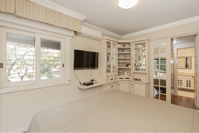Imagem Apartamento com 4 Quartos à Venda, 191 m² em Mont Serrat - Porto Alegre Imagem Apartamento com 4 Quartos à Venda, 191 m² em Mont Serrat - Porto Alegre