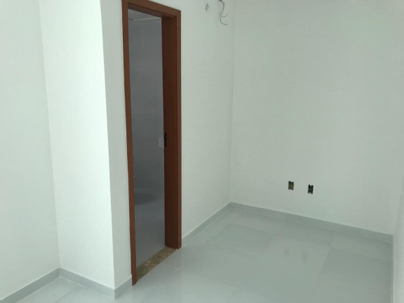 Imagem Casa com 3 Quartos à Venda, 77 m² em Ipitanga - Lauro De Freitas Imagem Casa com 3 Quartos à Venda, 77 m² em Ipitanga - Lauro De Freitas