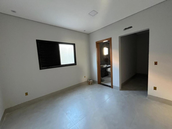Imagem Casa com 3 Quartos à Venda, 250 m² em Condomínio Primor Das Torres - Cuiabá