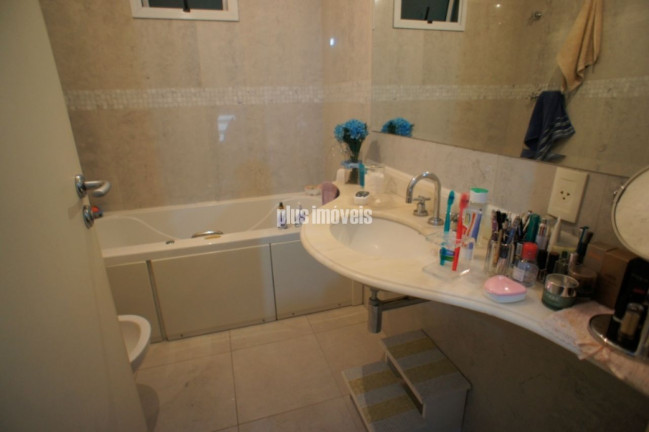 Imagem Apartamento com 2 Quartos à Venda, 96 m² em Jardim Paulista - São Paulo
