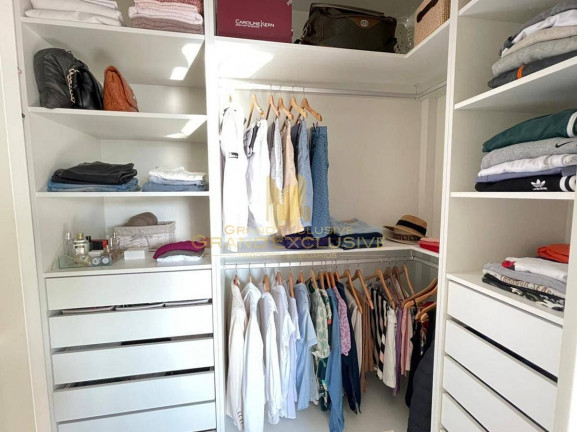 Imagem Apartamento com 3 Quartos à Venda, 169 m² em Centro - Balneário Camboriú Imagem Apartamento com 3 Quartos à Venda, 169 m² em Centro - Balneário Camboriú