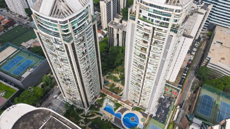 Imagem Apartamento com 3 Quartos à Venda, 186 m² em Cidade Monções - São Paulo