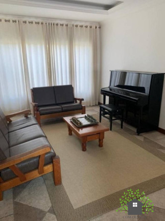Imagem Casa com 5 Quartos à Venda, 1.600 m² em Granja Viana Ii - Cotia Imagem Casa com 5 Quartos à Venda, 1.600 m² em Granja Viana Ii - Cotia