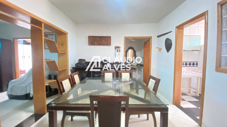 Imagem Casa com 4 Quartos à Venda, 392 m² em Jardim Cruzeiro - Feira De Santana