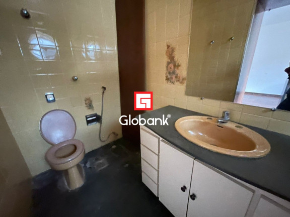 Imagem Casa com 5 Quartos para Alugar, em Jardim Panorama - Montes Claros Imagem Casa com 5 Quartos para Alugar, em Jardim Panorama - Montes Claros