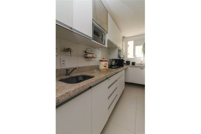 Imagem Imóvel com 2 Quartos à Venda, em Vila Nova - Porto Alegre Imagem Imóvel com 2 Quartos à Venda, em Vila Nova - Porto Alegre