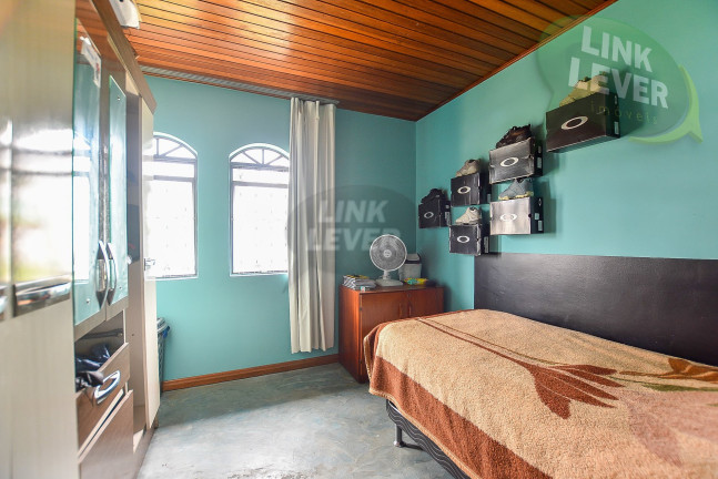 Imagem Sobrado com 5 Quartos à Venda, 184 m² em Boa Vista - Curitiba