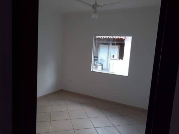 Imagem Casa de Condomínio com 3 Quartos à Venda, 100 m² em Vila Do Peró - Cabo Frio