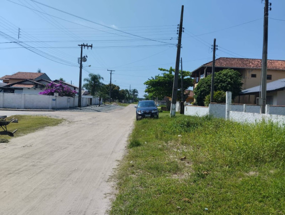 Terreno à Venda, 672 m² em Salinas - Balneário Barra Do Sul