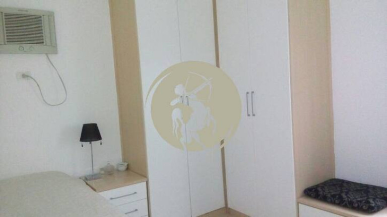 Imagem Apartamento com 3 Quartos à Venda, 157 m² em Pompeia - Santos
