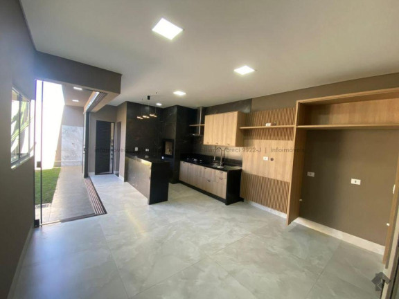 Imagem Casa com 7 Quartos à Venda, 200 m² em Carandá Bosque - Campo Grande Imagem Casa com 7 Quartos à Venda, 200 m² em Carandá Bosque - Campo Grande