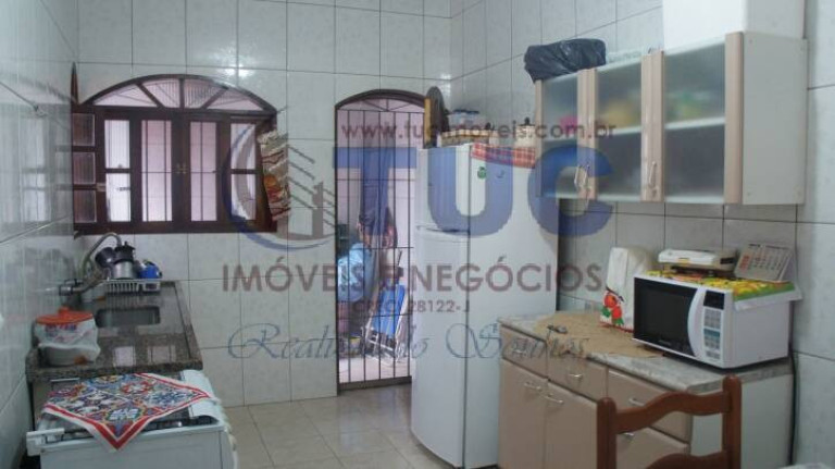 Imagem Casa com 2 Quartos à Venda, 146 m² em Jardim Santana - Mongaguá