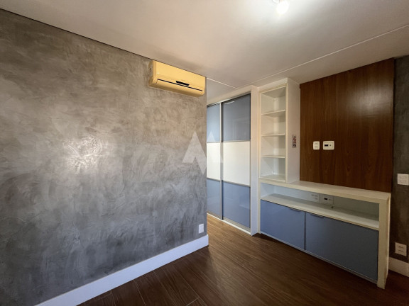 Imagem Apartamento com 3 Quartos à Venda, 155 m² em Embaré - Santos