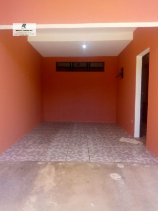 Imagem Sobrado com 3 Quartos à Venda, 250 m² em Mailasqui - São Roque Imagem Sobrado com 3 Quartos à Venda, 250 m² em Mailasqui - São Roque