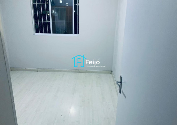 Imagem Apartamento com 2 Quartos à Venda, 44 m² em Restinga - Porto Alegre