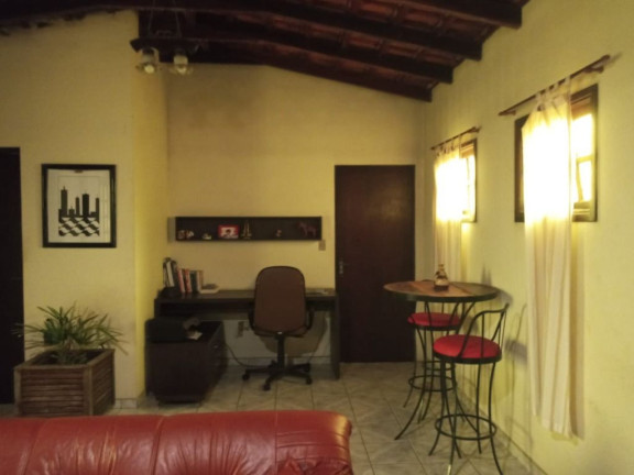 Imagem Sobrado com 3 Quartos à Venda, 290 m² em Cidade Edson - Suzano